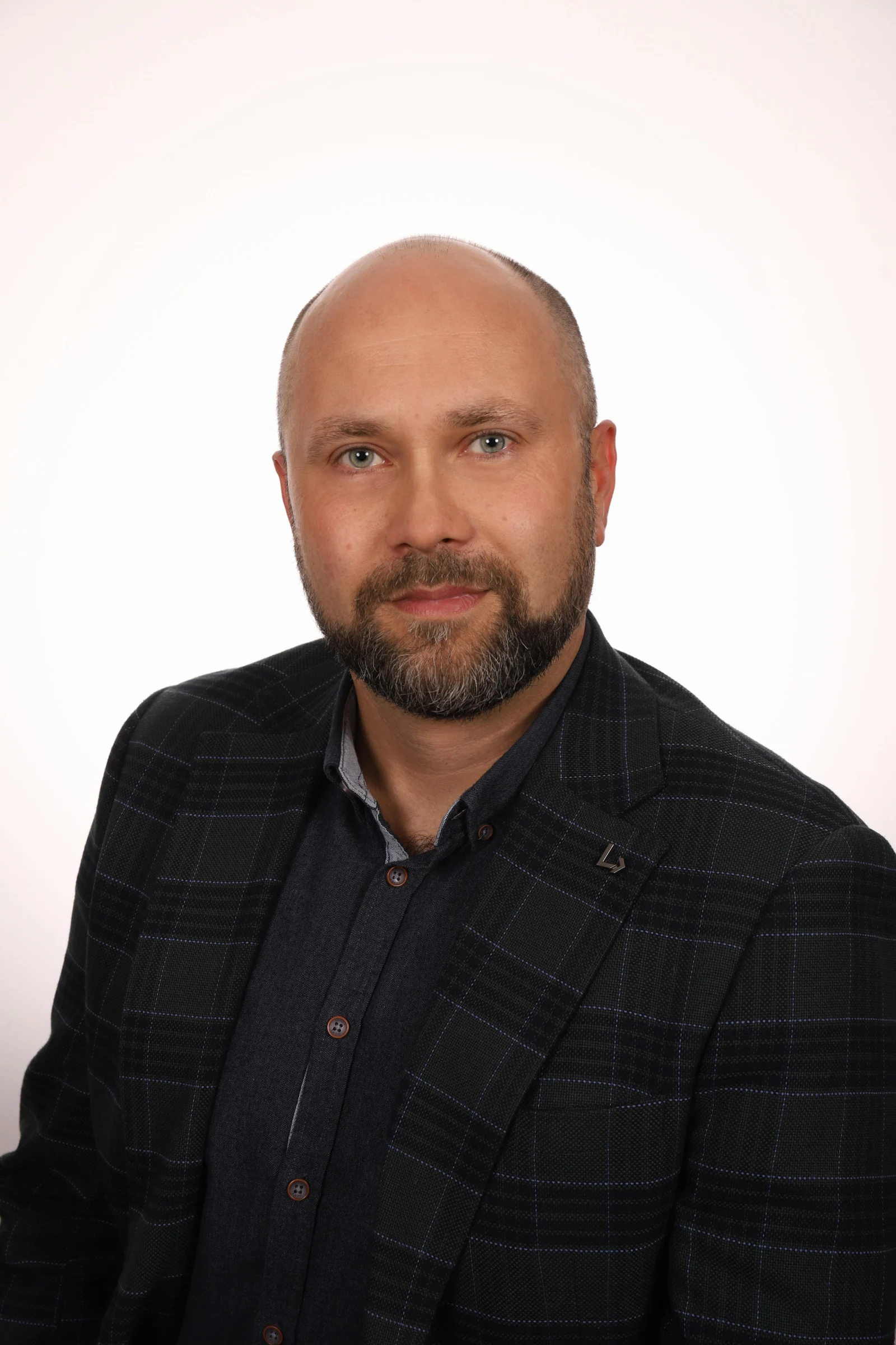 Maciej Janicki – trener kursu automatyzacji procesów w systemie wFirma (poziom 1–3)