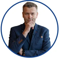 Zarządzanie zespołem i pełne delegowanie. Ojciec szóstki dzieci, twórca trzech autorskich warsztatów.