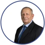 Doradca podatkowy. Prawem podatkowym zajmuje się od 1995 r. działając w ramach własnej kancelarii.