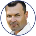 rener biznesu, konsultant, autor książek rozwojowych, założyciel Expertio - społeczności biznesu Absolwent zarządzania i finansów dwóch uczelni.