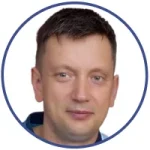 Adam Bartoś, ekspert kursów z kompetencji cyfrowych.