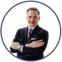 Arkadiusz Gacvzyński, ekspert kursów księgowych.
